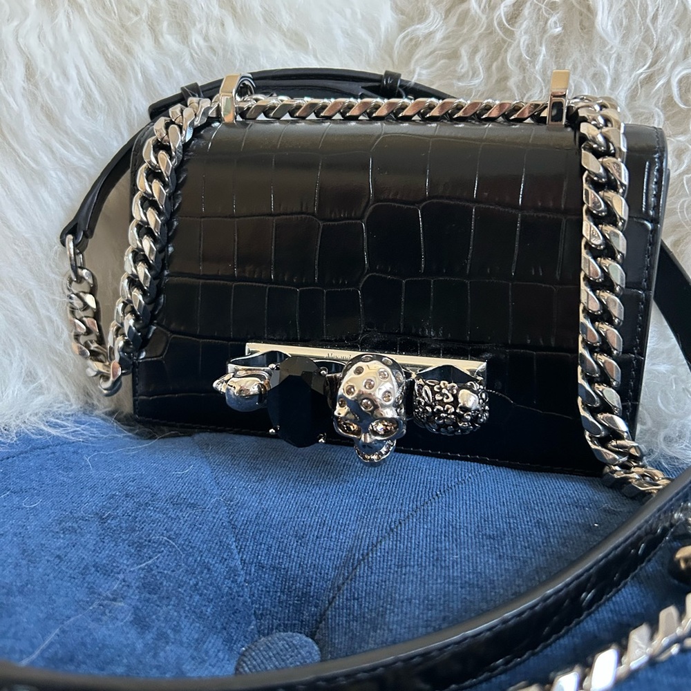 Alexander McQueen Mini Jewelled Croc Embossed Leather Shoulder Bag - Picture 3 of 9